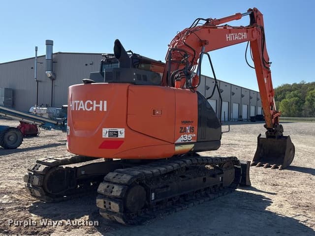 Image of Hitachi ZX135US-6N equipment image 4