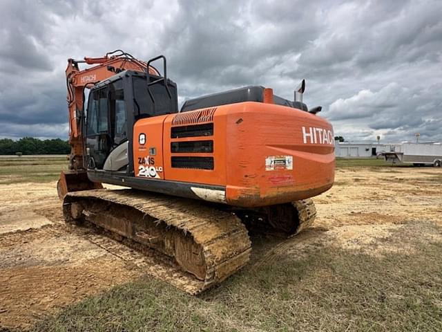 Image of Hitachi ZX210LC-6N equipment image 2