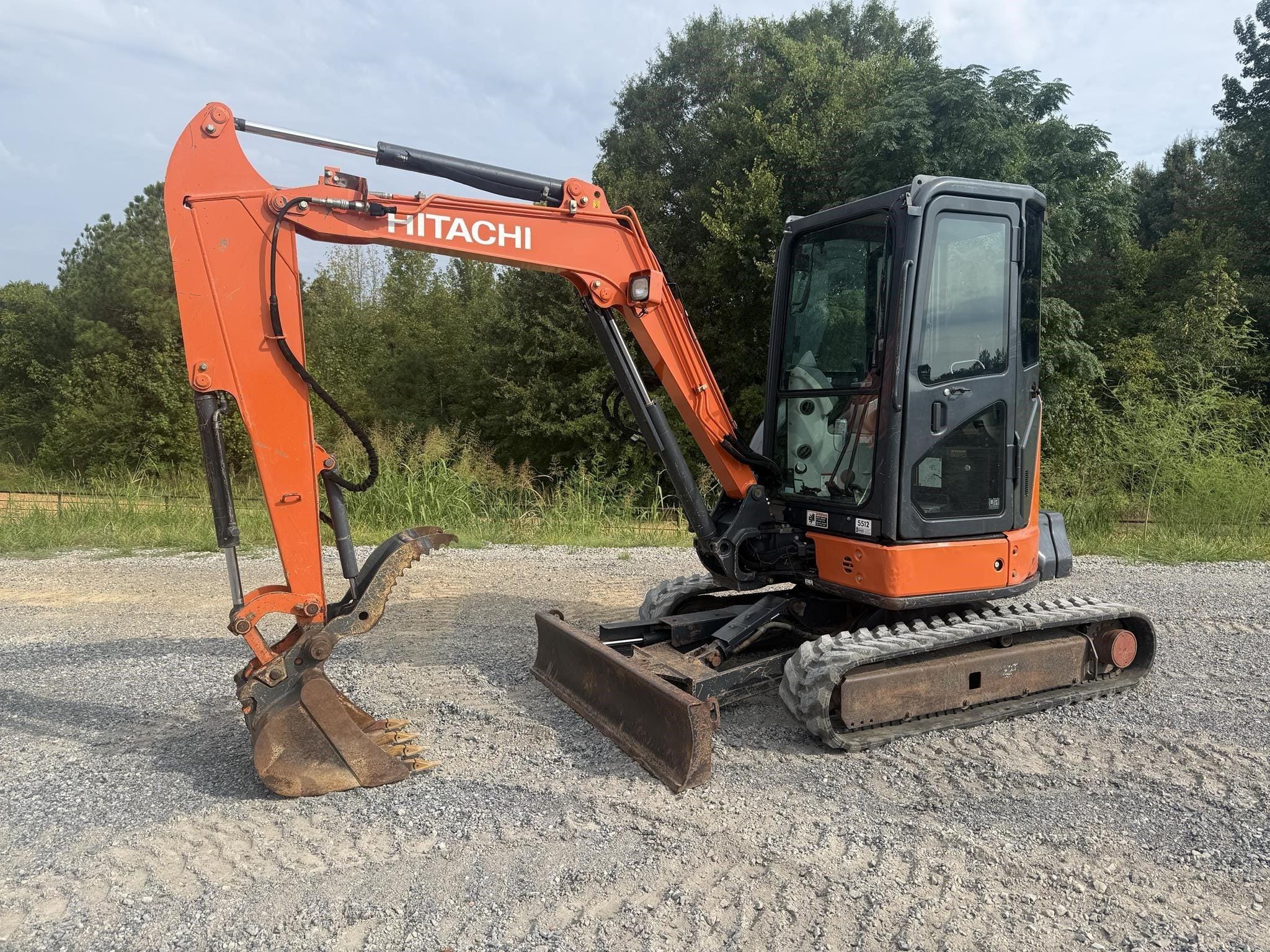 2018 Hitachi ZX35U-5N Equipment Image0