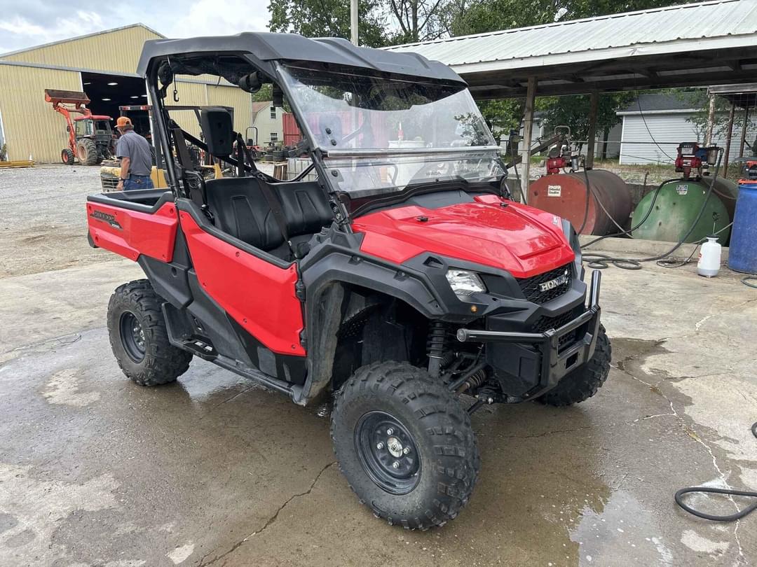 Image of Honda Pioneer 1000 Primary image