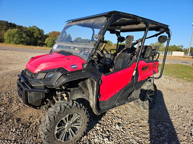 Image of Honda Pioneer 1000-5 equipment image 1