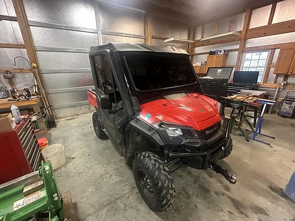 Image of Honda Pioneer 1000 equipment image 1