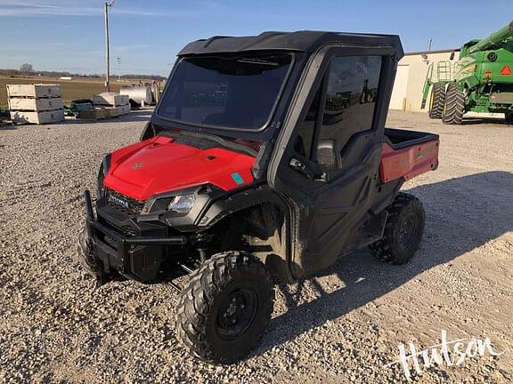 Image of Honda Pioneer 1000 equipment image 1