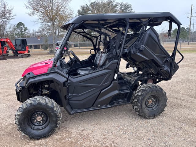 Image of Honda Pioneer 1000-5 equipment image 4