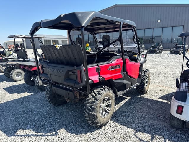 Image of Honda Pioneer 1000 equipment image 3