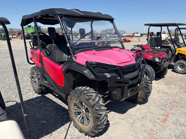 Image of Honda Pioneer 1000 equipment image 2