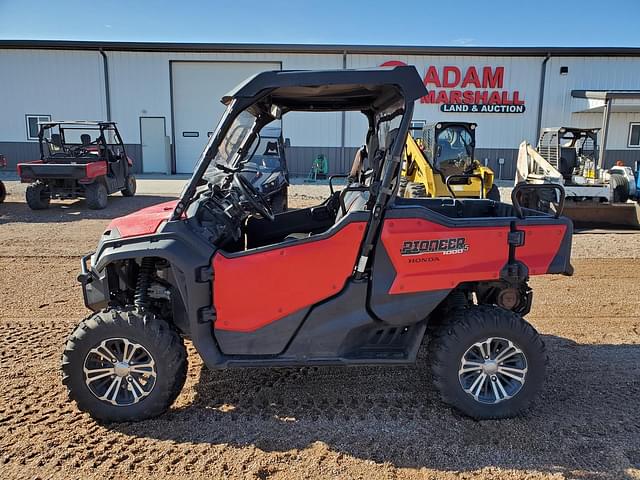 Image of Honda Pioneer 1000 equipment image 4