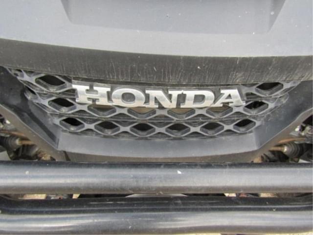 Image of Honda Pioneer 700-4 equipment image 4