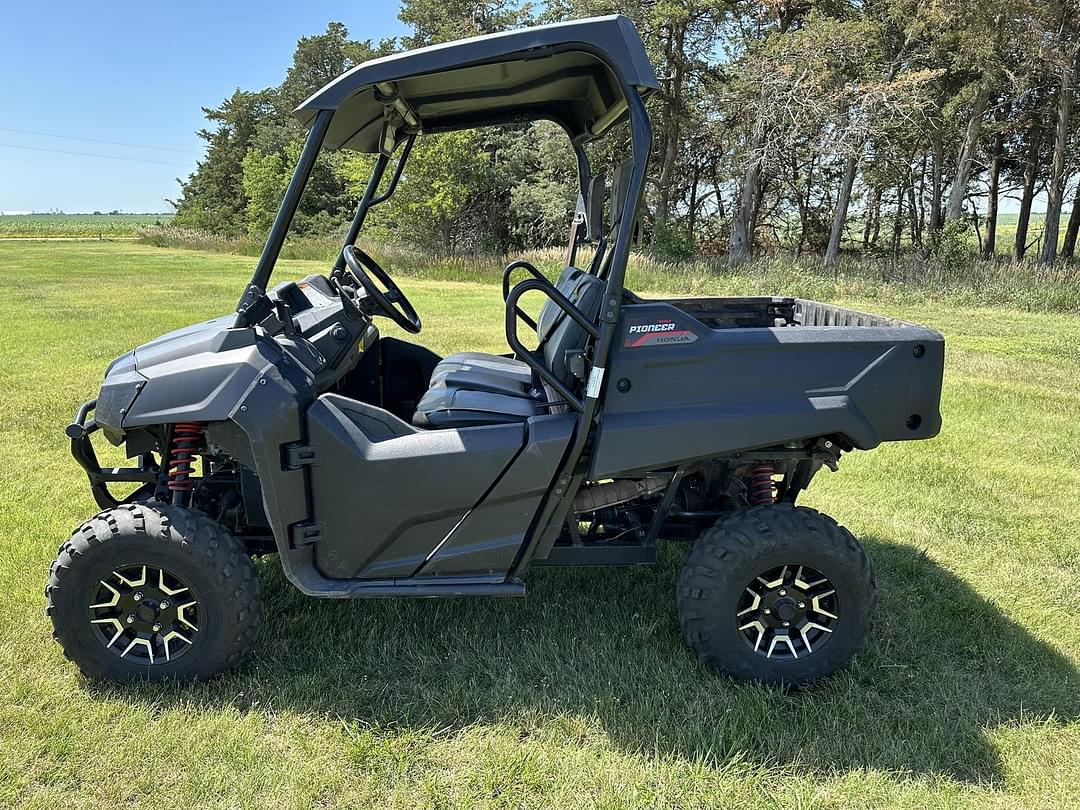 Image of Honda Pioneer 700 Primary image