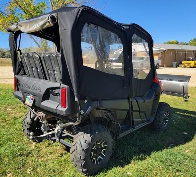 Image of Honda Pioneer 700 equipment image 4