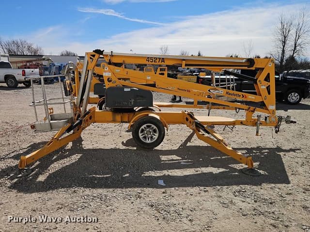 Image of Haulotte 4527A equipment image 3
