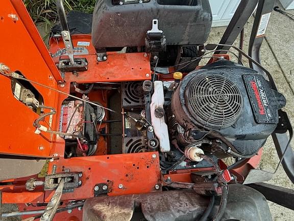 Image of Husqvarna M-ZT 61 equipment image 4