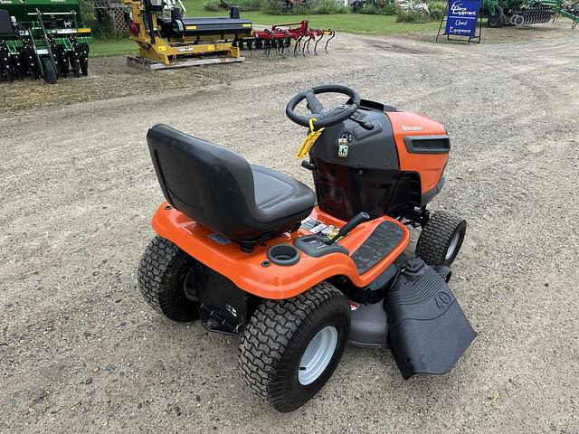 Image of Husqvarna YTH2246 equipment image 4