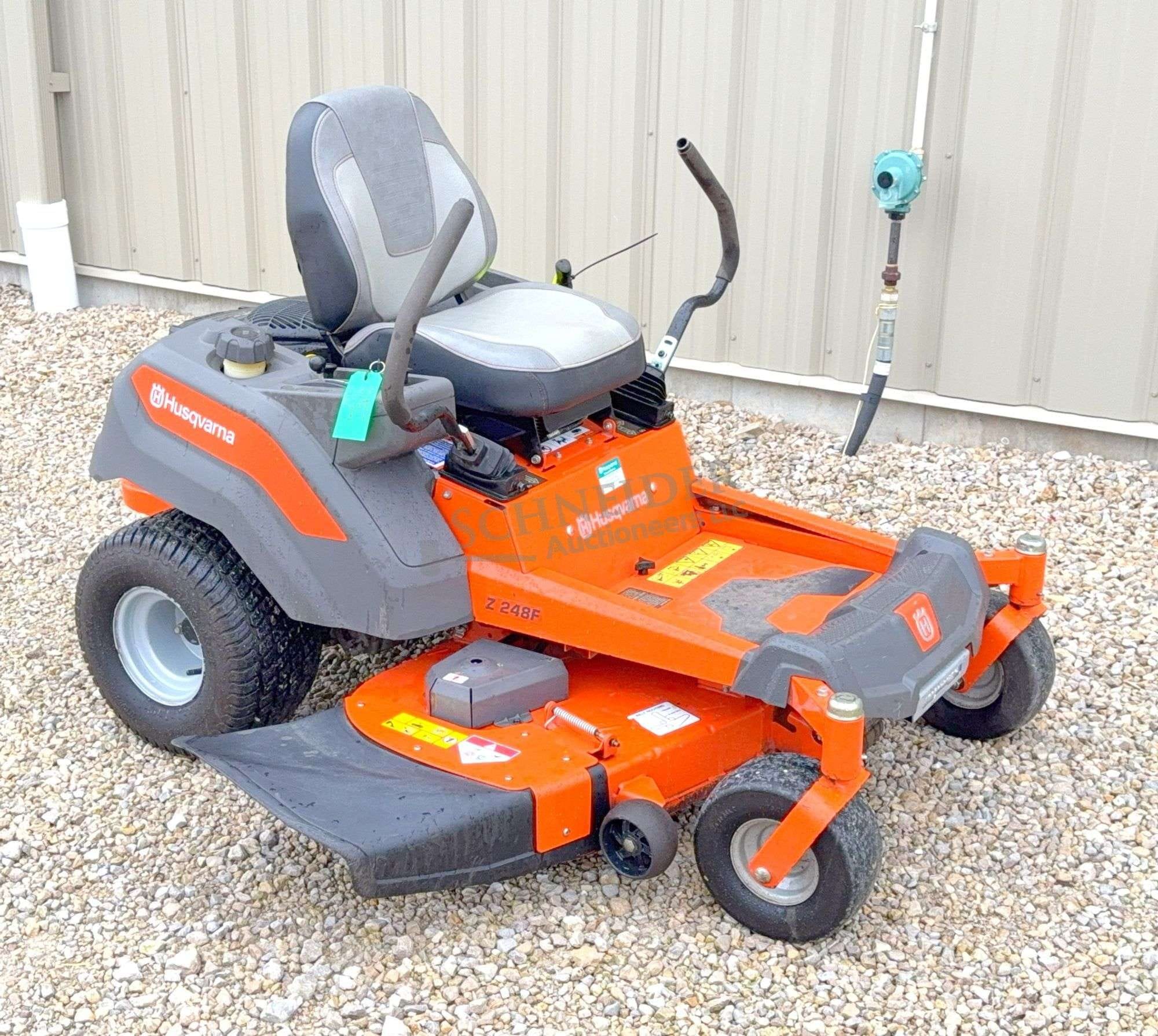 2018 Husqvarna Z248F Equipment Image0
