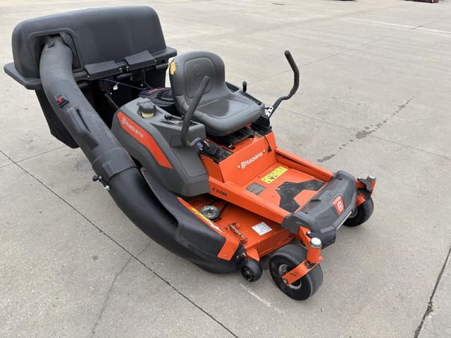 Image of Husqvarna Z248F equipment image 3