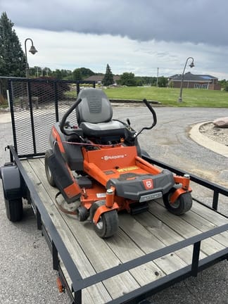 2018 Husqvarna Z248F Equipment Image0