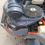 Image of Husqvarna Z560 equipment image 1