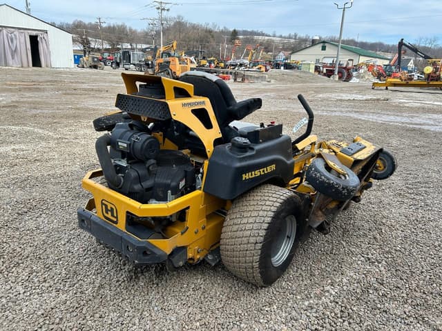 Image of Hustler Super 104 equipment image 3