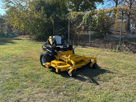 2018 Hustler Super Z HyperDrive Equipment Image0