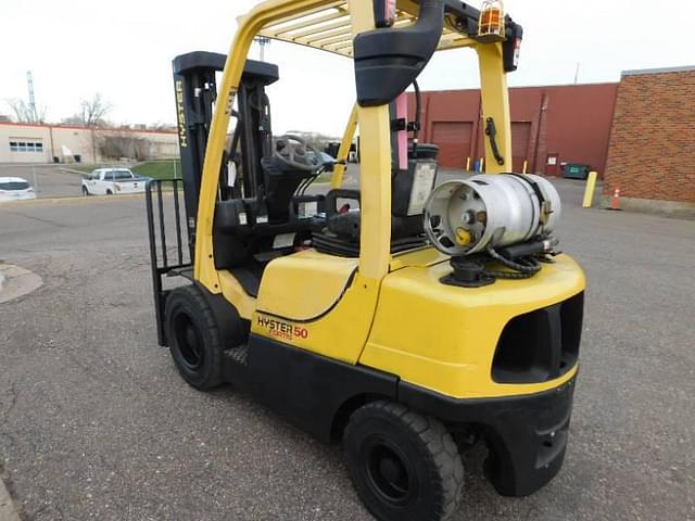 Image of Hyster H50FT equipment image 4