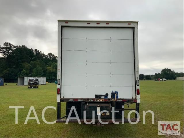 Image of International Durastar 4300 equipment image 3