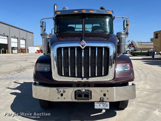 Image of International HX620 equipment image 1