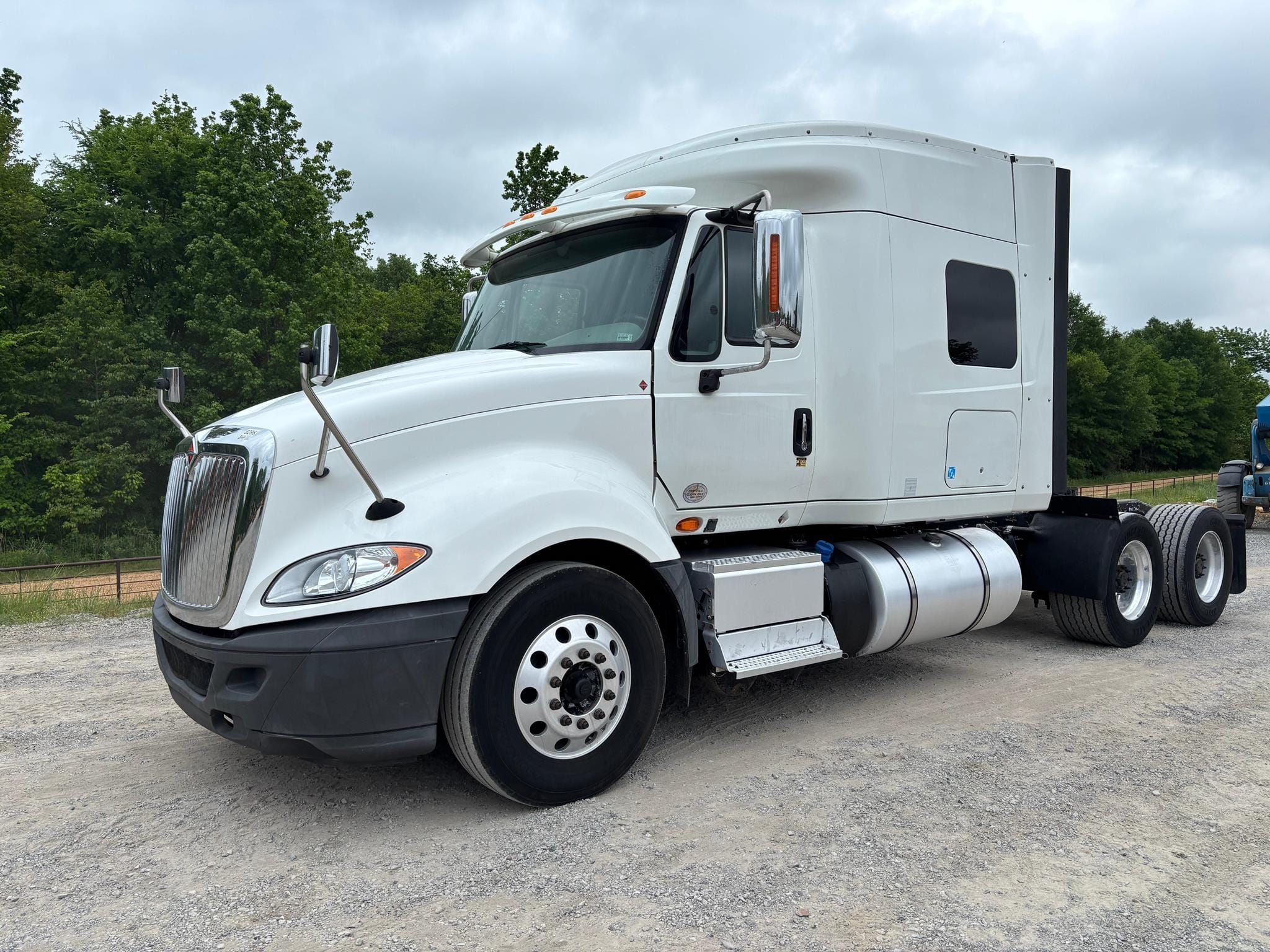 2018 International ProStar Equipment Image0
