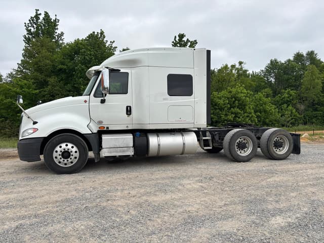 Image of International ProStar equipment image 4