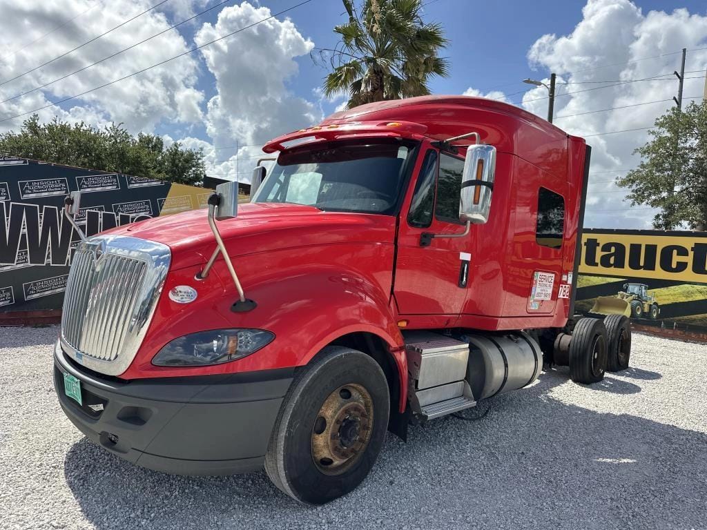 2018 International ProStar Equipment Image0