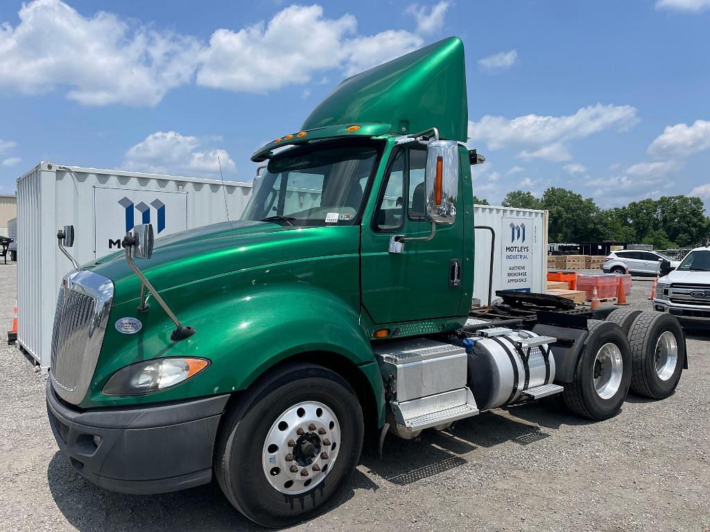 Image of International ProStar Primary image