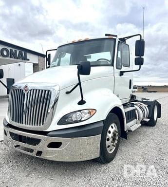 Image of International ProStar equipment image 2