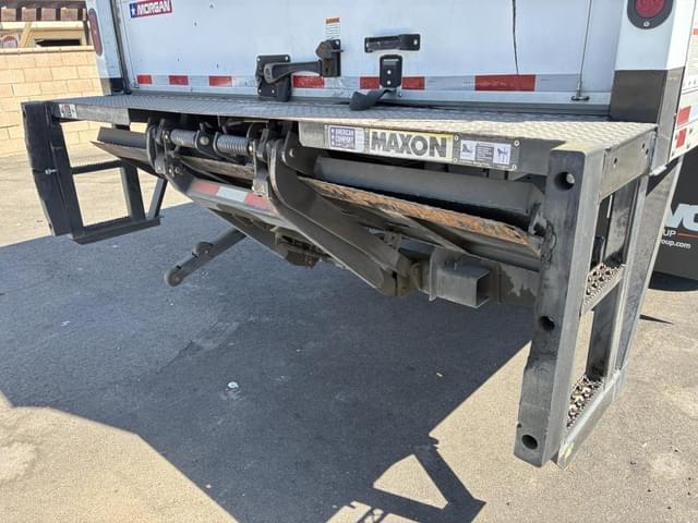 Image of Isuzu FTR equipment image 4