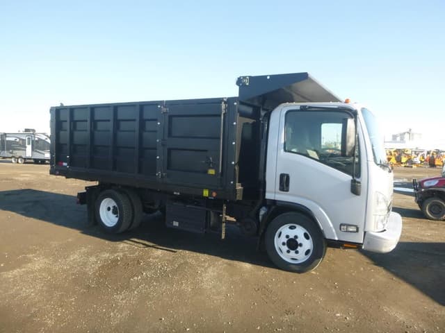 Image of Isuzu NQR equipment image 1