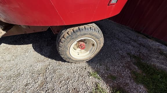 Image of Jaylor 5575 equipment image 3