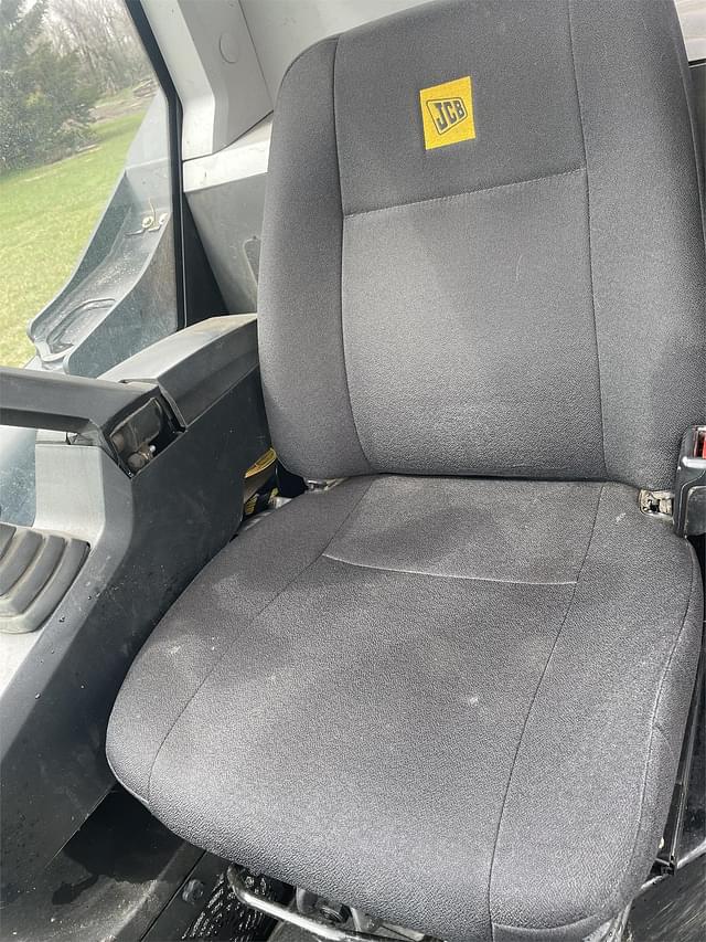 Thumbnail image JCB 270 7