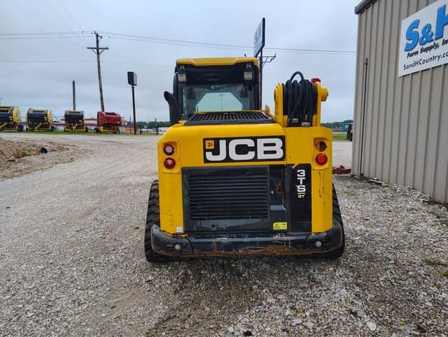 Image of JCB 3TS-8T equipment image 3