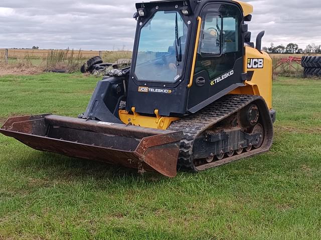 Image of JCB 3TS-8T equipment image 1