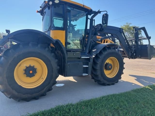 Image of JCB Fastrac 4220 equipment image 4