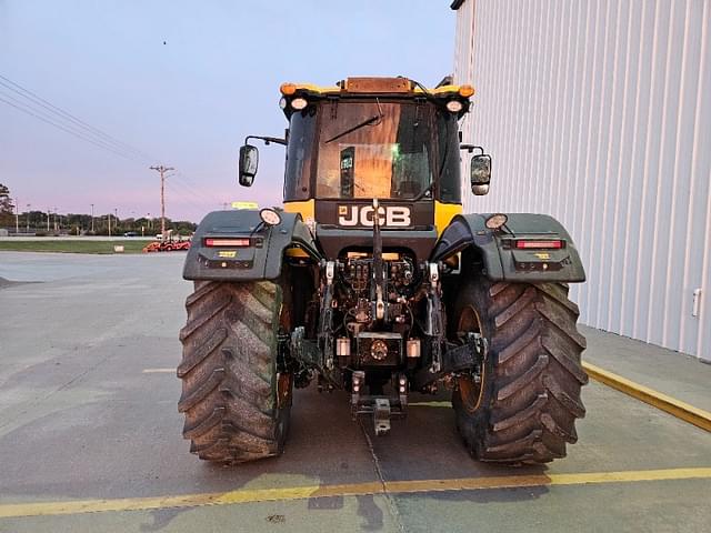 Image of JCB Fastrac 4220 equipment image 3