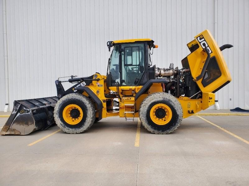 Main image JCB 427