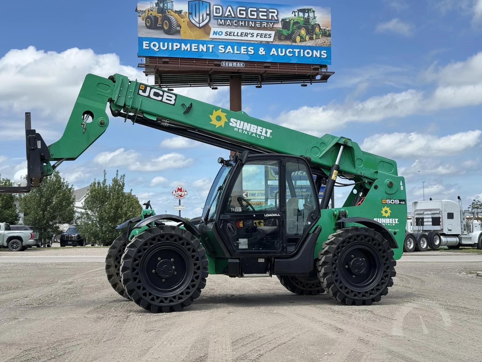 2018 JCB 509-42 Equipment Image0
