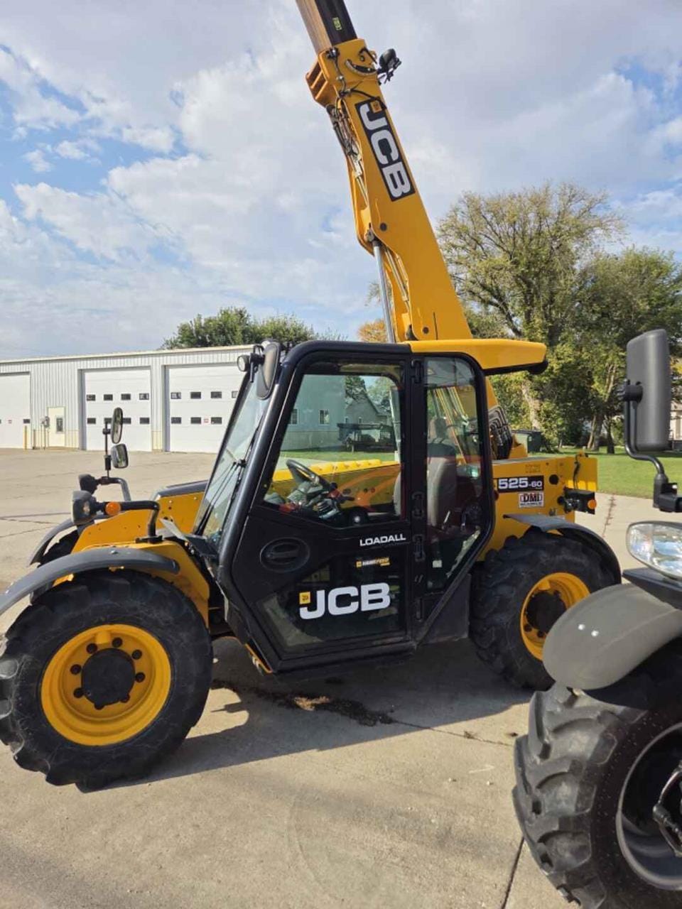2018 JCB 525-60 Agri Plus Equipment Image0