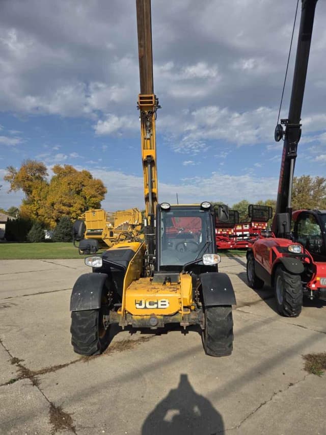 Image of JCB 525-60 equipment image 2