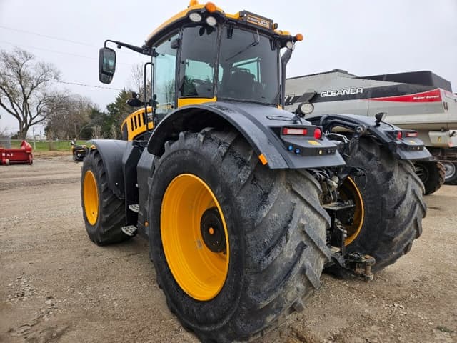 Image of JCB Fastrac 8330 equipment image 4