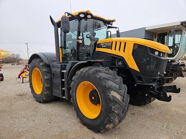 Image of JCB Fastrac 8330 equipment image 1