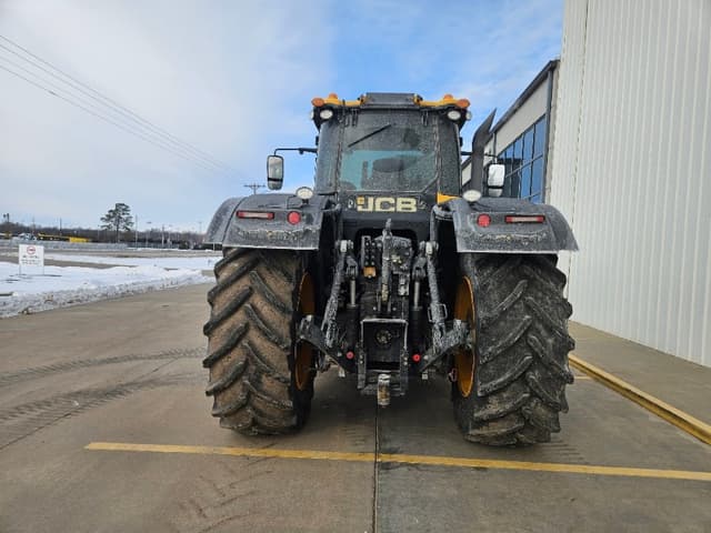 Image of JCB Fastrac 8330 equipment image 3