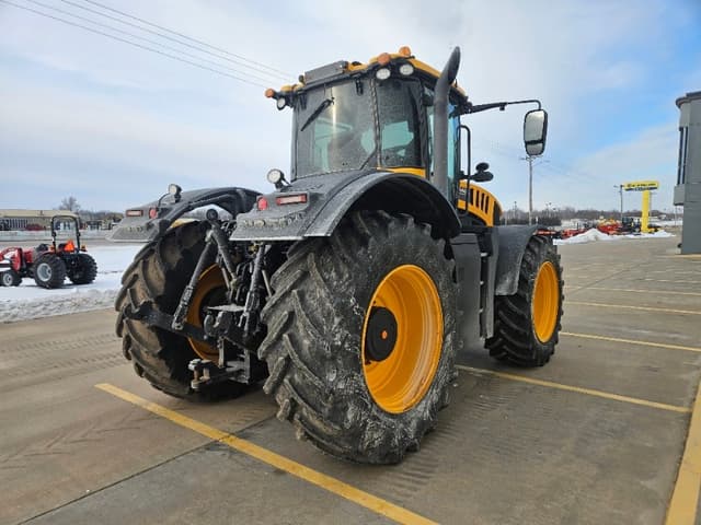 Image of JCB Fastrac 8330 equipment image 2