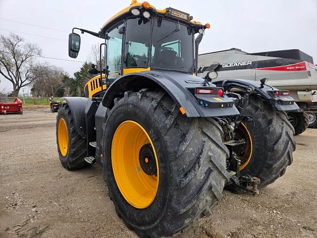 Image of JCB Fastrac 8330 equipment image 3