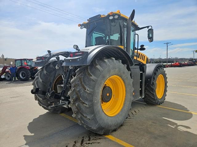 Image of JCB Fastrac 8330 equipment image 2