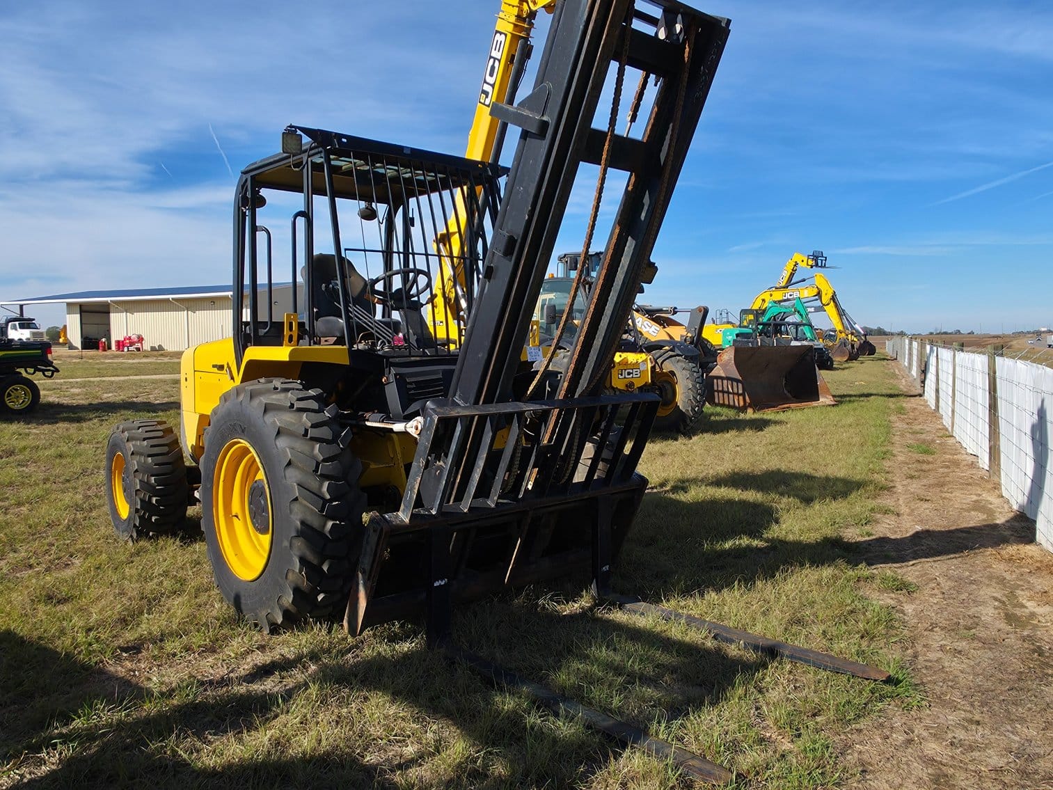 2018 JCB 930 Equipment Image0